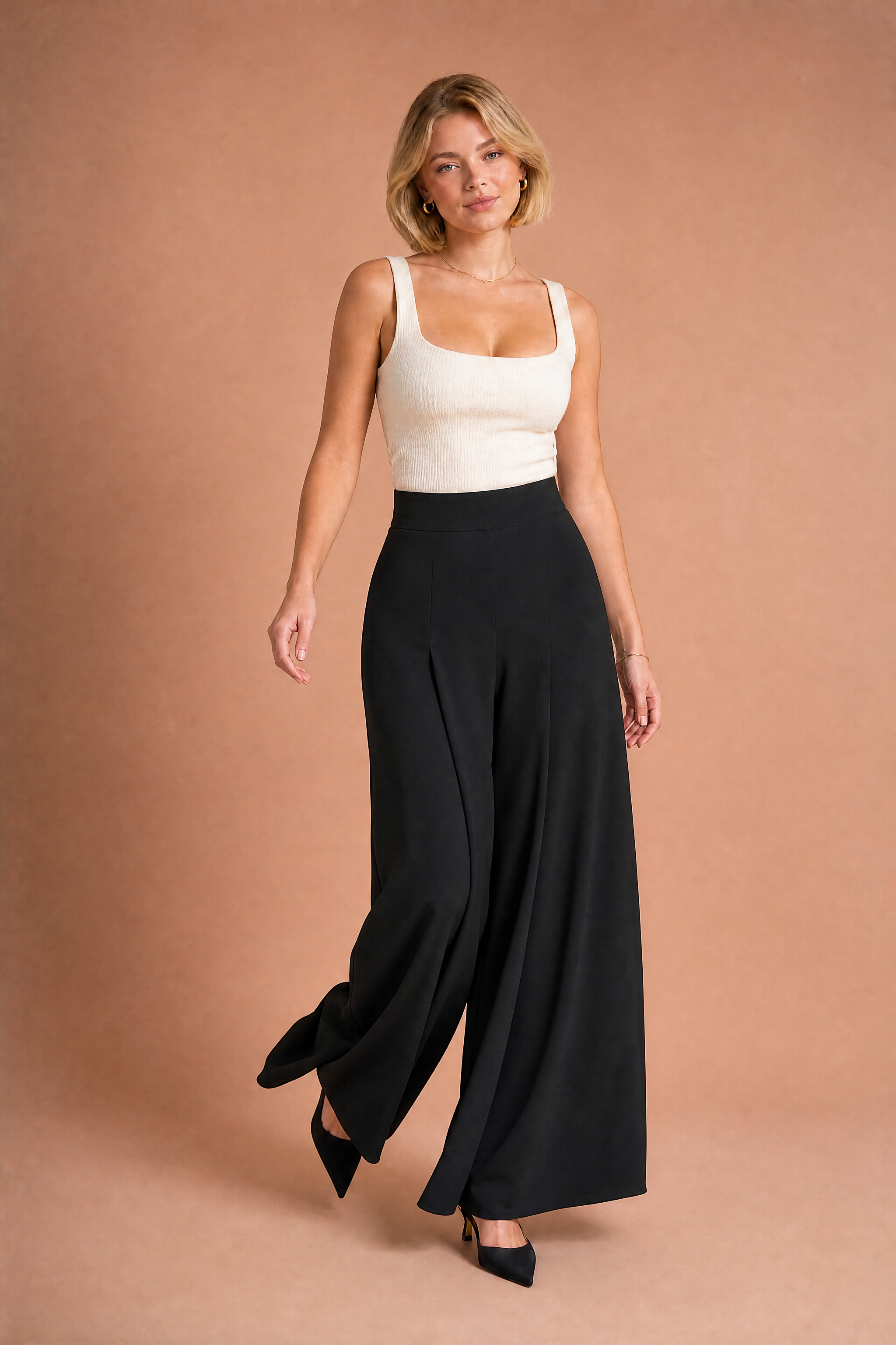 Pantalon large taille haute fluide | Vue en mouvement | Lounelle Paris