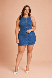 Robe mini bleue boutonnée | Porté sur une silhouette plus ronde | Lounelle Paris