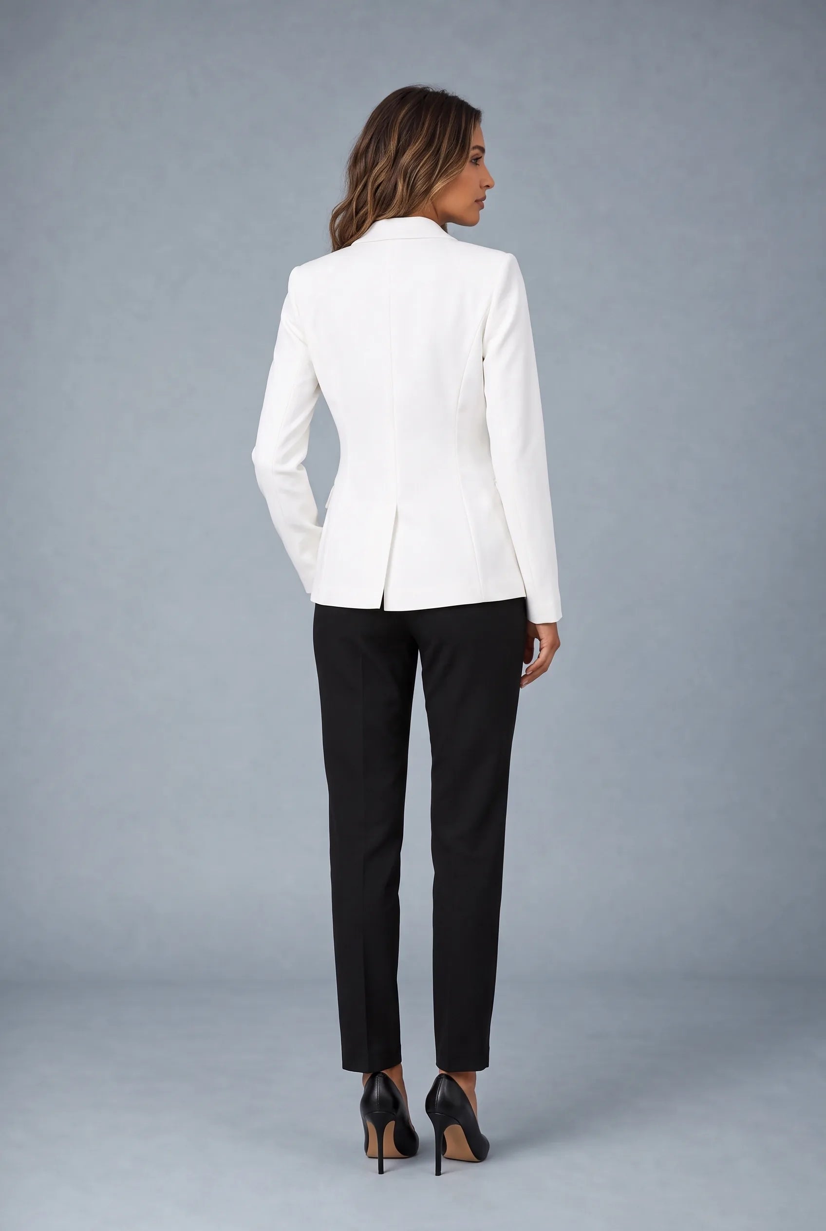 Blazer col tailleur coupe cintrée | Vue de dos | Lounelle Paris