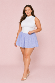 Robe blanche col montant effet deux pièces | Porté sur une silhouette plus ronde | Lounelle Paris