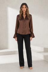 Flounced collar blouse with flared sleeves