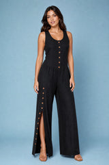 Front-buttoned sleeveless jumpsuit