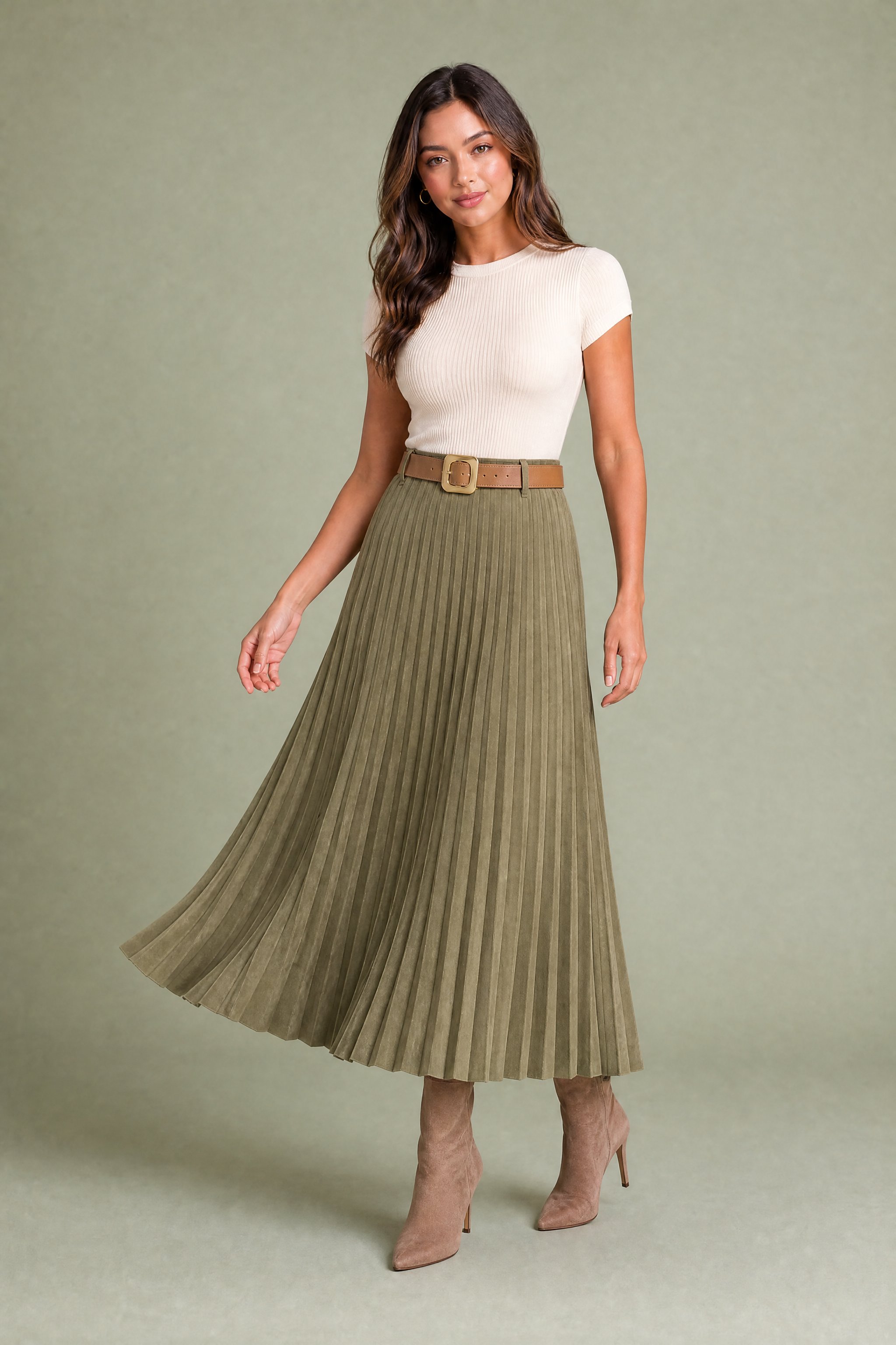 Jupe suédine plissée taille haute | Variante Vert | Lounelle Paris