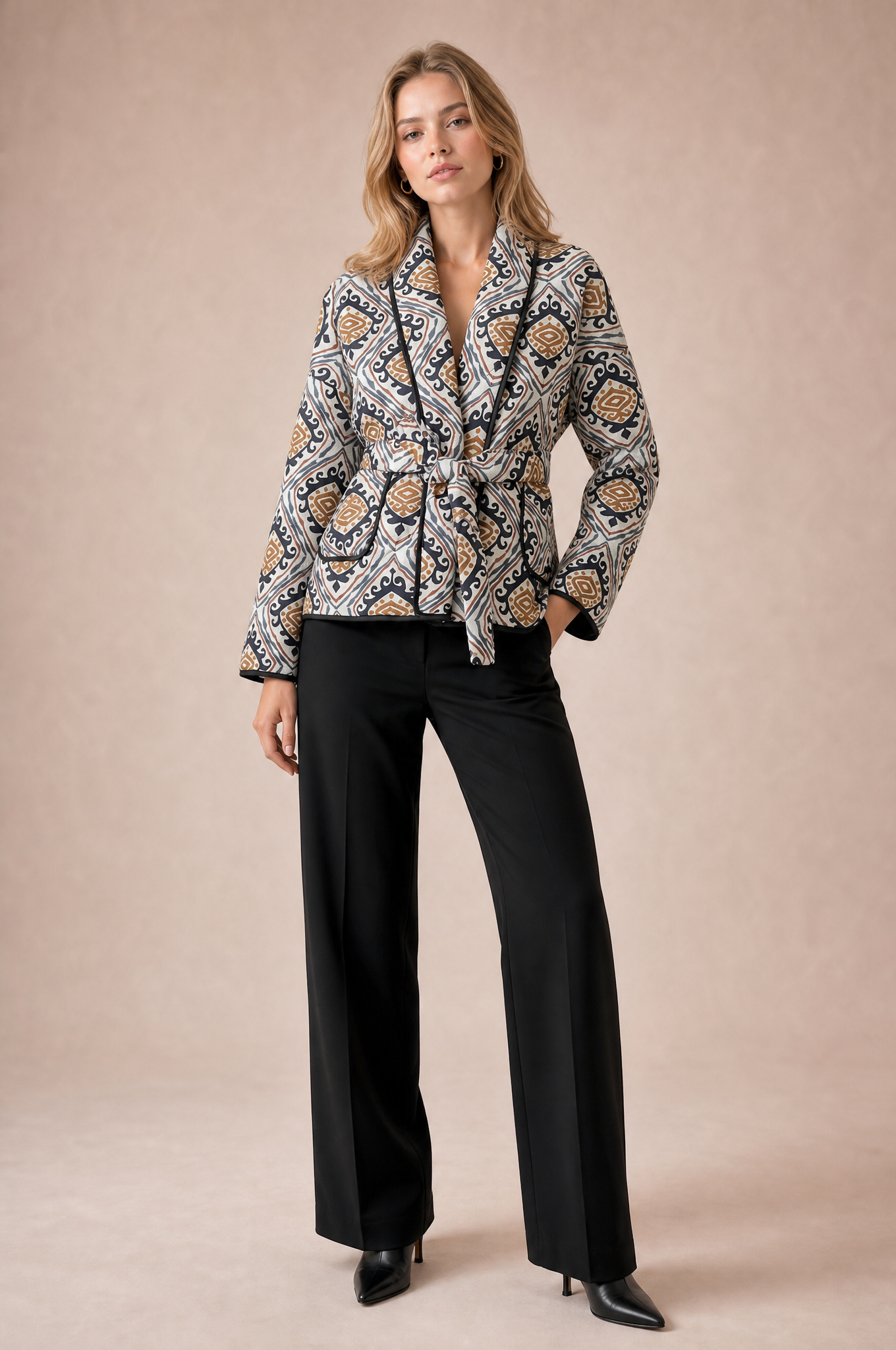 Veste matelassée imprimée col en V | Vue de face | Lounelle Paris