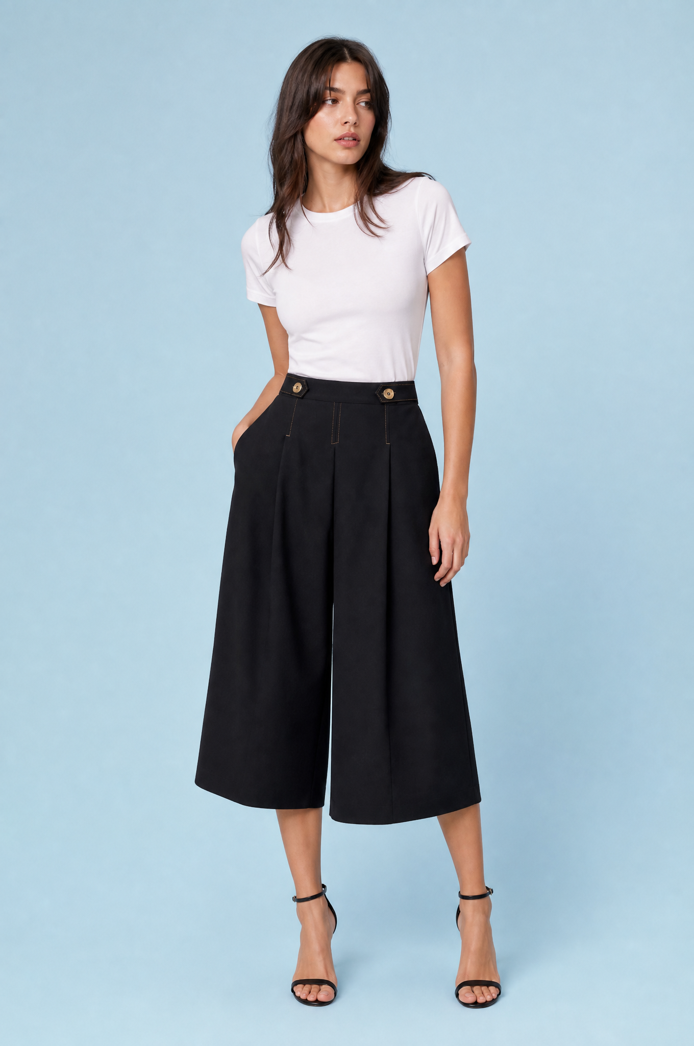 Short jupe-culotte noir taille haute | Vue de face | Lounelle Paris