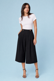 Short jupe-culotte noir taille haute | Vue de face | Lounelle Paris