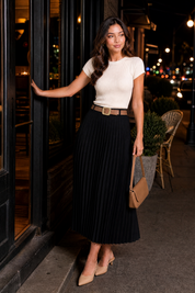 Jupe suédine plissée taille haute | Variante Noir - Lifestyle | Lounelle Paris
