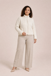 Veste maille beige col montant | Porté sur une autre silhouette | Lounelle Paris