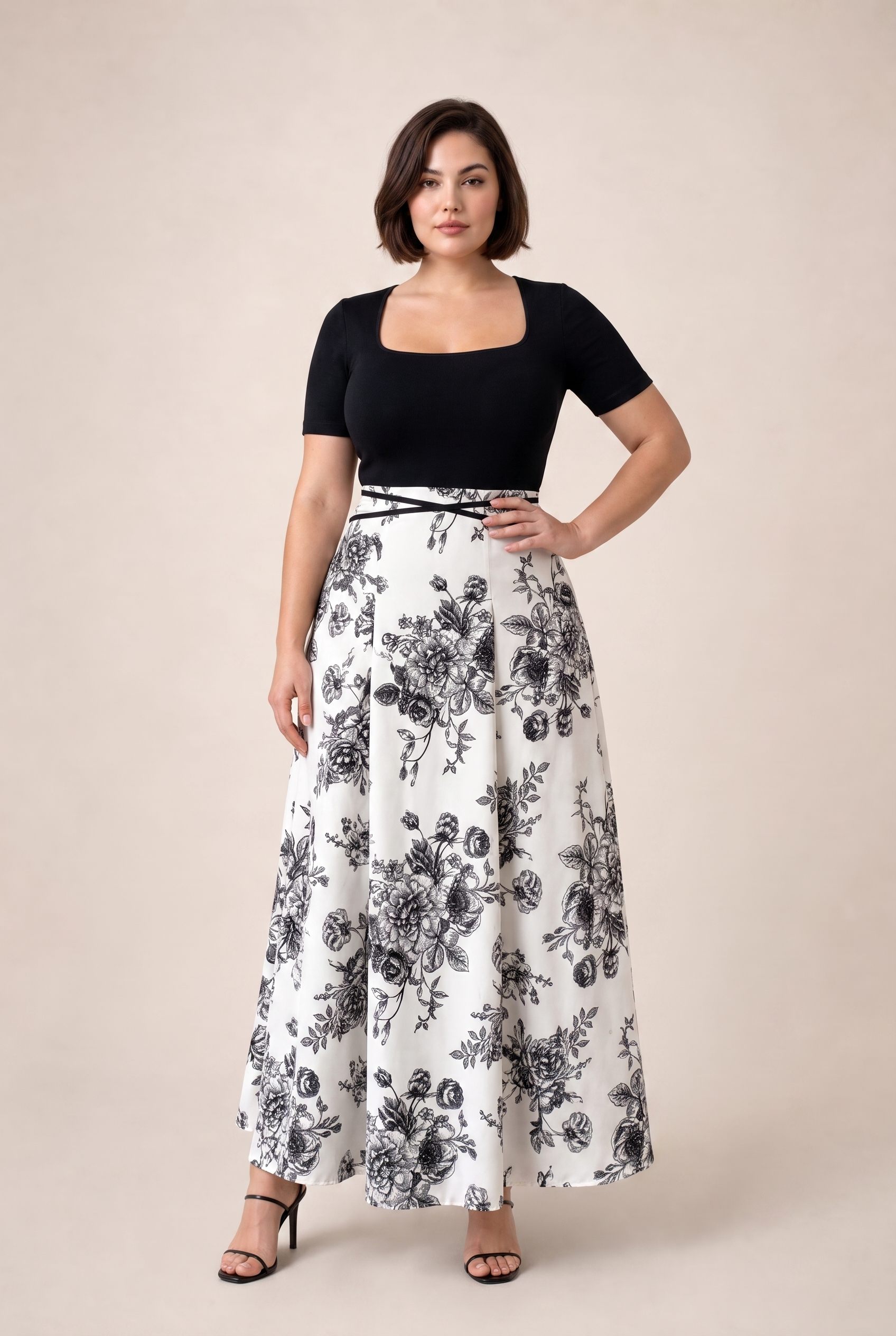 Robe longue bicolore col carré | Porté sur une autre silhouette | Lounelle Paris