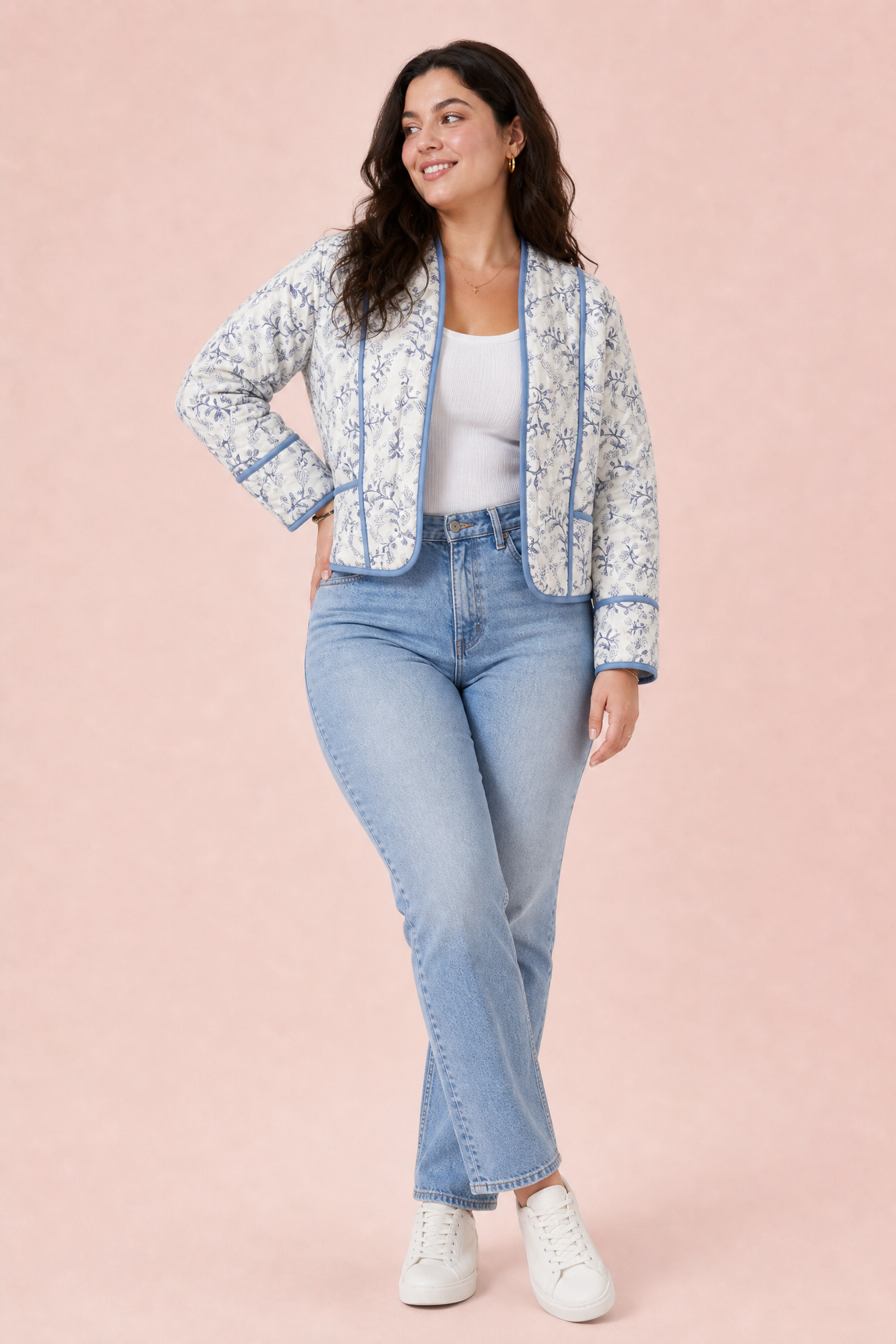 Veste matelassée blanche à imprimé floral | Porté sur une autre silhouette | Lounelle Paris