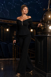 Ensemble pantalon noir à épaules dénudées | Deuxième photo lifestyle | Lounelle Paris