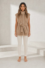Gilet fausse fourrure camel ceinturé