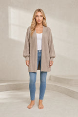 Long beige puffy-sleeve vest
