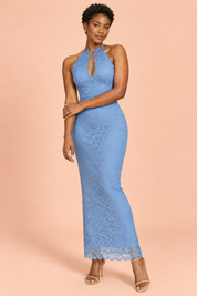 Robe longue en dentelle bleu clair à encolure asymétrique et détail au col | Porté sur une autre silhouette | Lounelle Paris