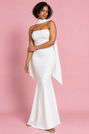 Robe longue blanche bustier bandeau à coupe sirène | Porté sur une autre silhouette | Lounelle Paris