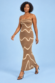 Robe longue rayée dos nu kaki | Vue en mouvement | Lounelle Paris