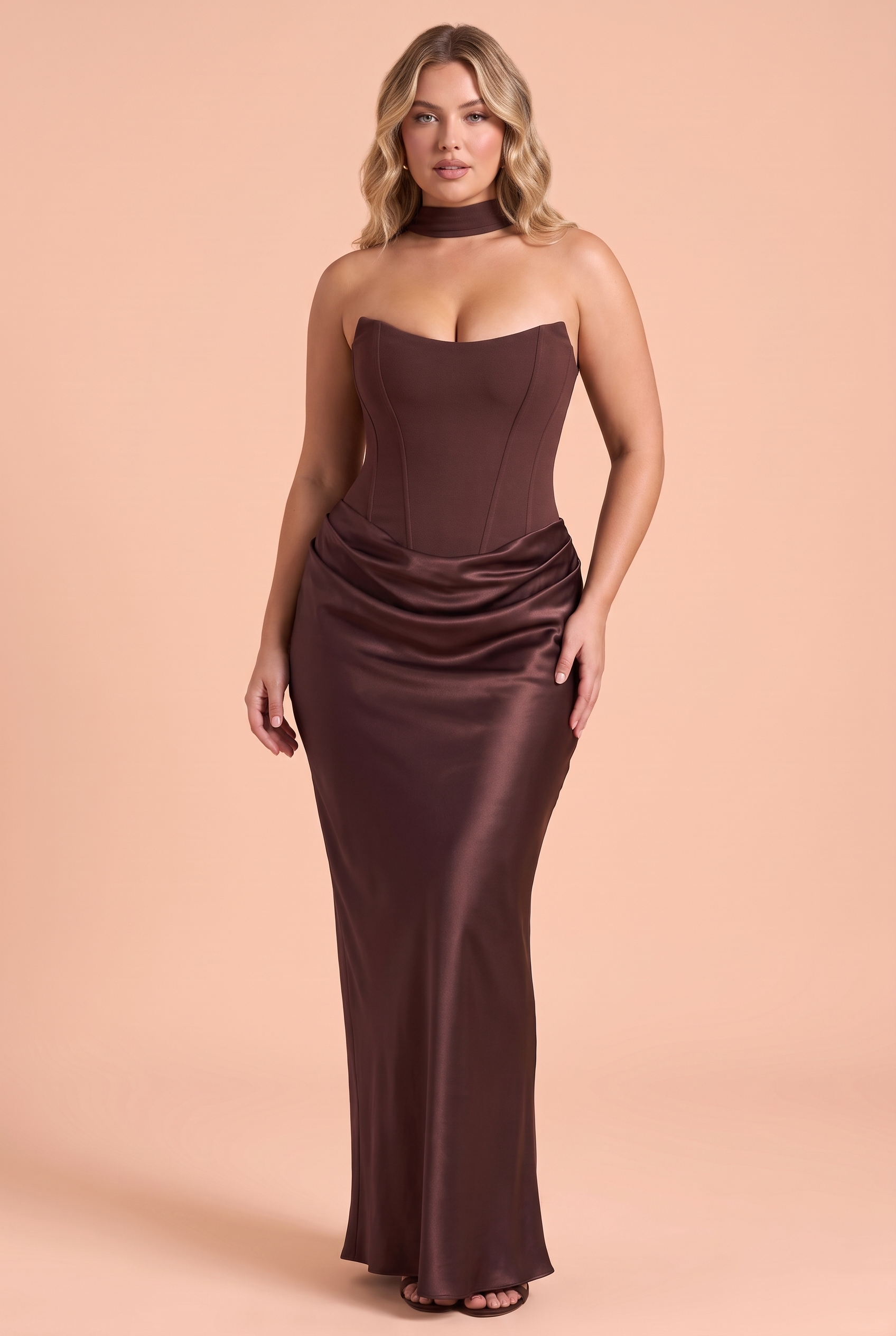 Robe longue corset marron bustier | Porté sur une autre silhouette | Lounelle Paris