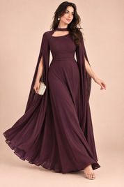 Robe longue bordeaux à encolure carrée et manches cape | Vue en mouvement | Lounelle Paris