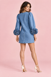 Robe courte bleue à poignets fleuris | Vue de dos | Lounelle Paris