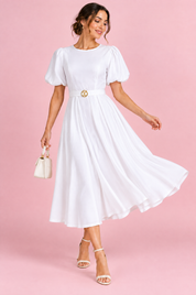 Robe midi blanche à col montant et manches bouffantes | Vue en mouvement | Lounelle Paris