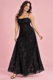 Robe longue fleurie noire | Porté sur une autre silhouette | Lounelle Paris