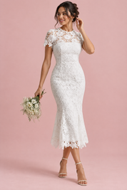 Robe midi blanche en dentelle à manches courtes | Vue de face | Lounelle Paris