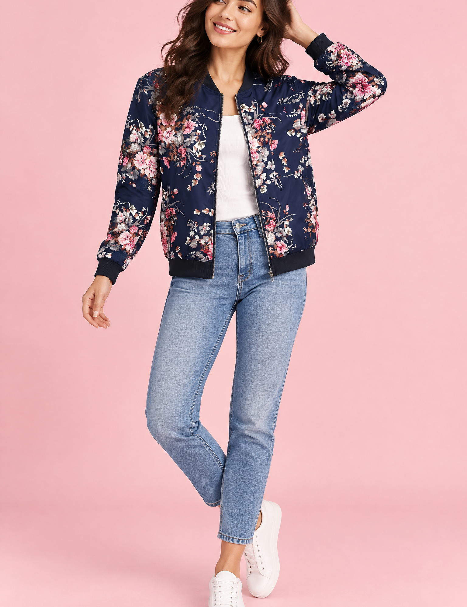 Veste bomber fleurie ajustée bleu marine | Vue de face | Lounelle Paris