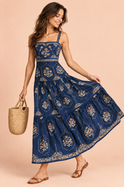 Robe longue bleu marine fleurie à volants | Vue de dos | Lounelle Paris