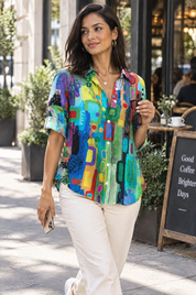 Chemise longue fleurie verte à col | Photo lifestyle | Lounelle Paris