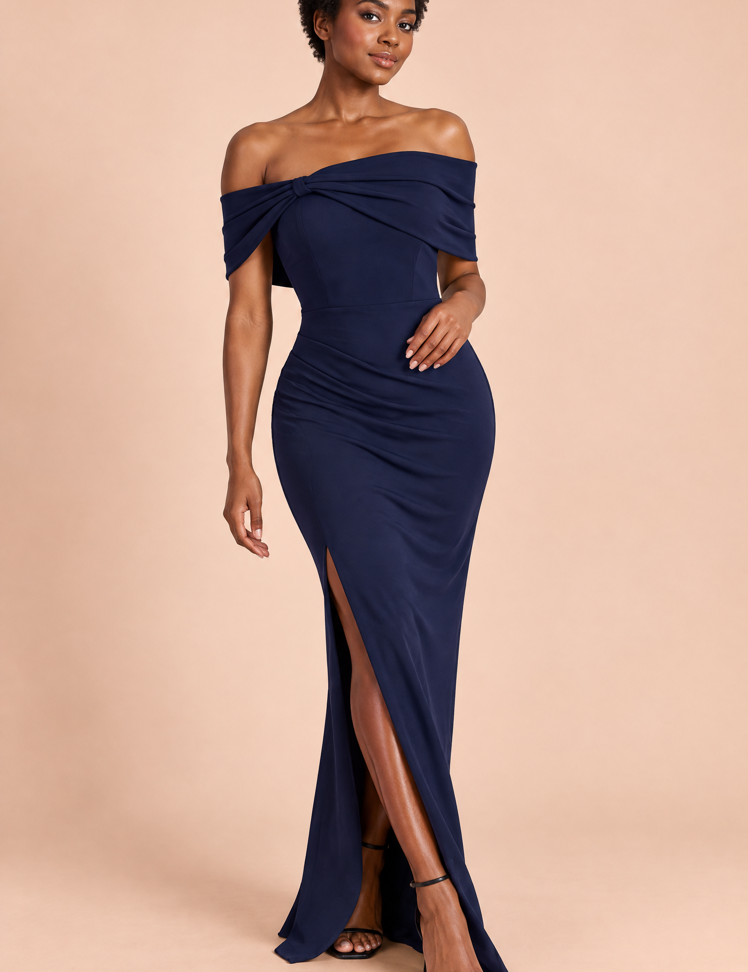 Robe longue bleu marine style Bardot, nœud et fente haute | Vue de face | Lounelle Paris