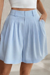 Short tailleur bleu clair plissé taille haute | Lounelle Paris