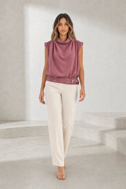 Top rose poudré col montant ceinturé | Lounelle Paris