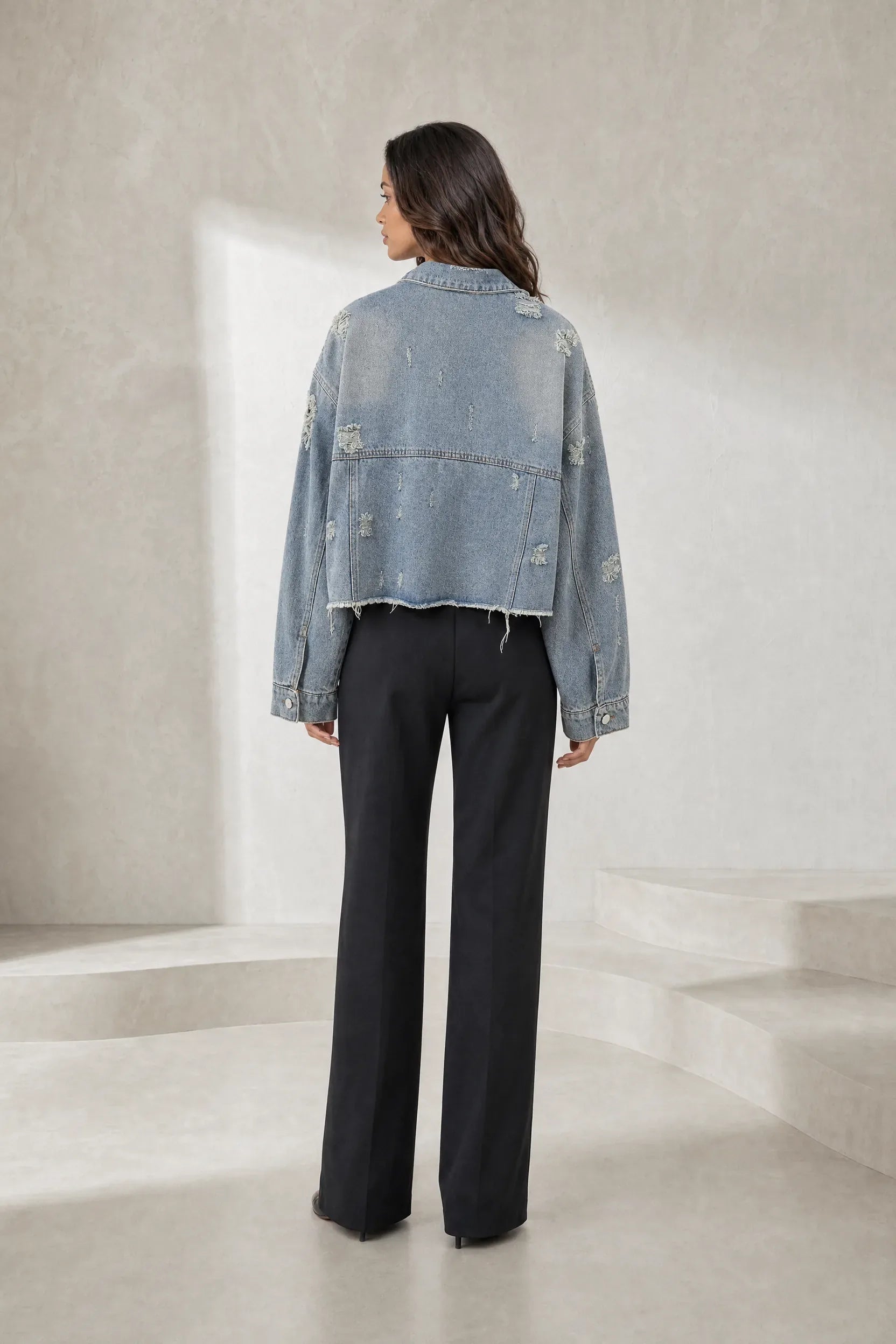 Veste en jean bleu délavé courte | Lounelle Paris
