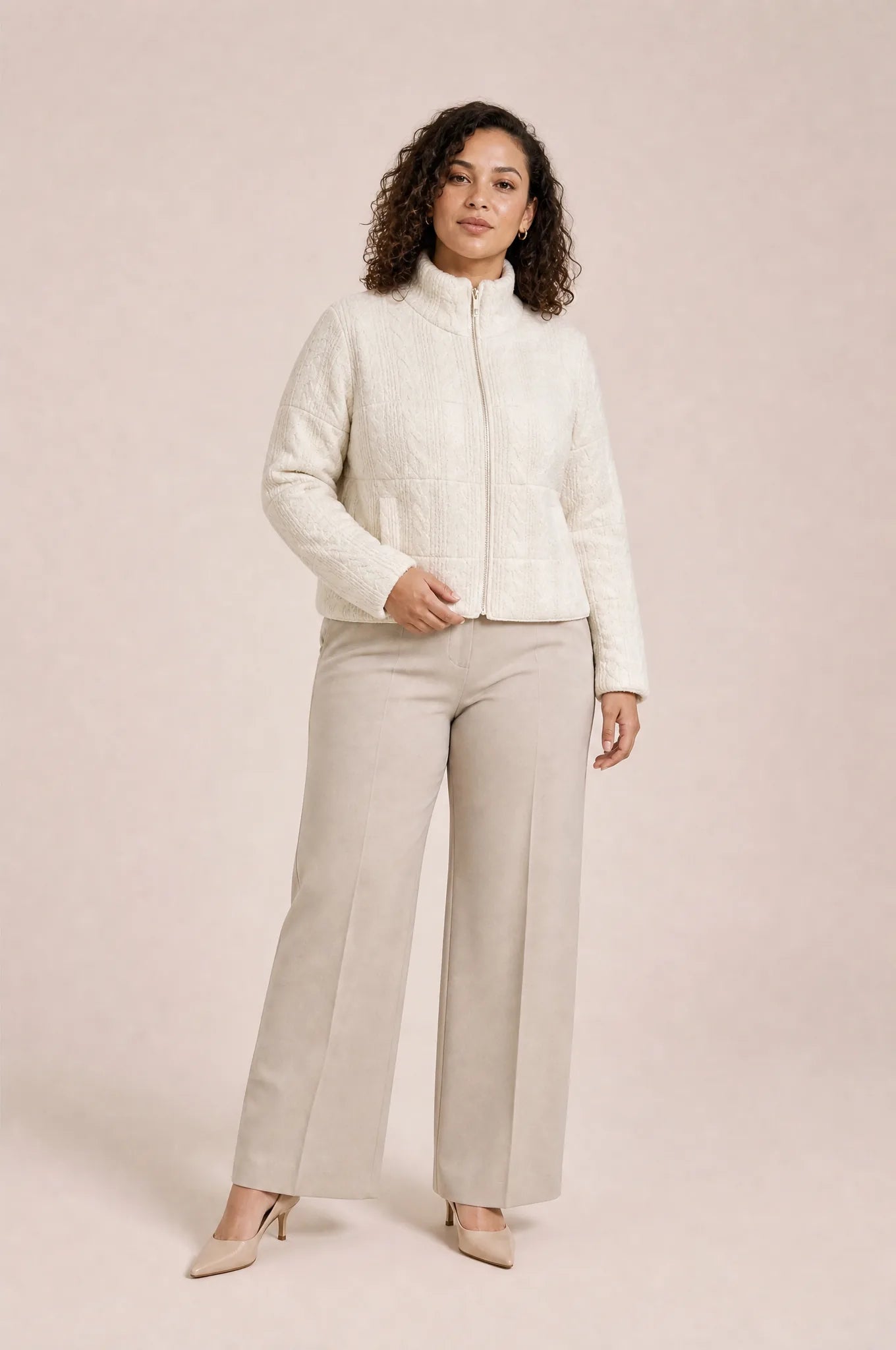 Veste maille beige col montant | Porté sur une autre silhouette | Lounelle Paris